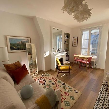 Modern Appartement W/ Tour Eiffel View In The 7Th Paris Extérieur photo